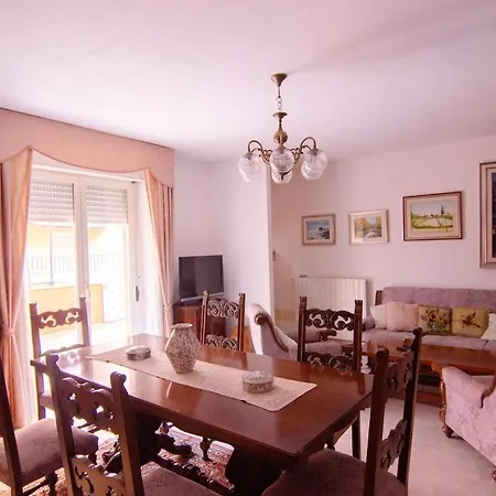 Intera Casa A Tempio Pausania